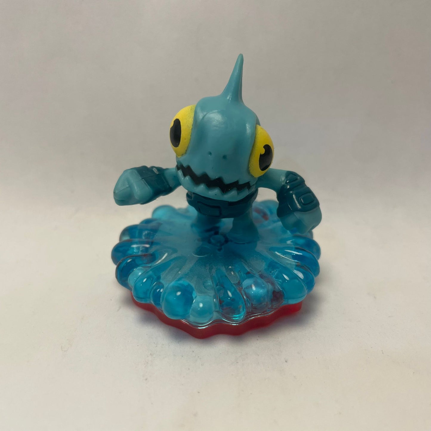 Skylanders Trap Team Gill Runt Mini Figure